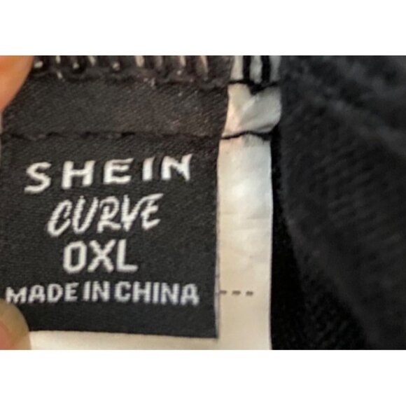 Black Shein Curve Fringe Chains Studs Jacket Snap Buttons XL - Picture 3 of 12